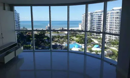 Brava home, condomínio mais completo da praia brava com 4 quartos e 3 vagas.