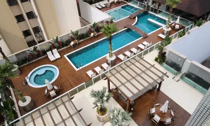 Apartamento no garden plaza, lado do mar com 3 vagas, 3 suítes!