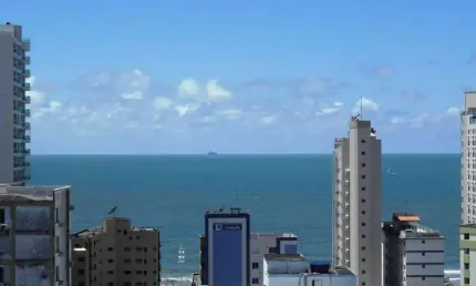 Apartamento de 138 metros quadrados no bairro Barra Sul com 3 quartos