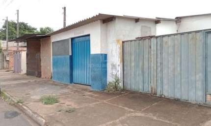 Casa para Venda em Jaboticabal, jardim alvorada, 3 dormitórios, 1 suíte, 1 banheiro, 1 vaga