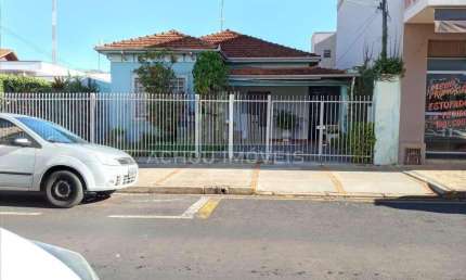 Casa com 4 quartos à venda na Rua Barão do Rio Branco, Centro, Jaboticabal