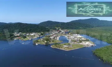 Casas no litoral para venda em guarujá no bairro acapulco