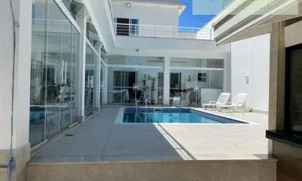 Apartamentos no Litoral para venda em Caraguatatuba no bairro Capricórnio III