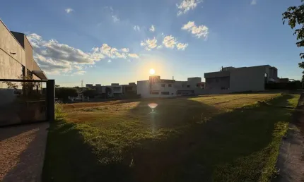 Terreno em Condomínio para Venda em Londrina, Jardim Morumbi
