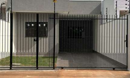 Casa com 2 quartos à venda na Avenida Universal, Jardim Universal, Sarandi