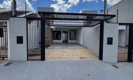 Casa com 2 quartos à venda na Rua Vereador José Mário Hauari, Jardim Monte Rei, Maringá