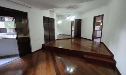 Apartamento com 3 quartos à venda na Rua Francisco Glicério, Zona 07, Maringá