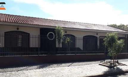 Casa com 3 quartos à venda na Rua Jandaia, Zona 08, Maringá