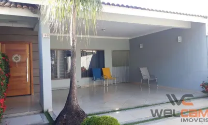 Casa com 3 quartos à venda na Centro, Centro, Mandaguari