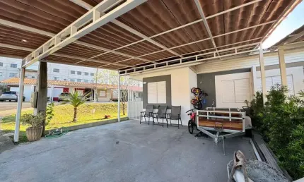 Condomínio Terra Nova - Casa semi-mobiliada c/ 3 quartos