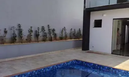 Sobrado para Venda em Cascavel, Coqueiral, 3 dormitórios, 1 suíte, 3 banheiros, 2 vagas