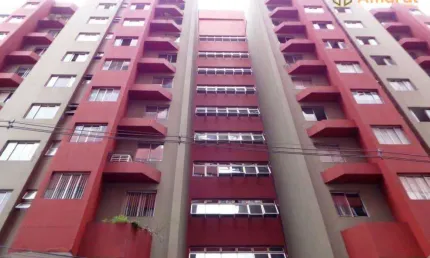 Sala à venda 37 m² dividida por 3 salas e 1 garagem Centro de Curitiba