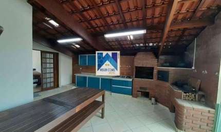 Casa Térrea Ampla com Quintal para Venda no bairro Centro, localizado na cidade de Mogi das Cruzes / SP.