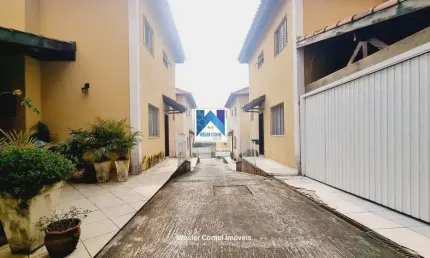 Linda Casa em Condomínio para Venda no bairro Vila Suissa, localizado na cidade de Mogi das Cruzes / SP.