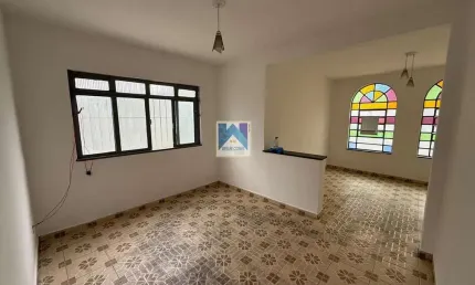 Casa Ampla e Bem Distribuída à Venda  Mogi das Cruzes