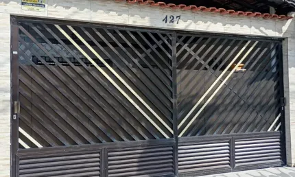Casa de 2 quartos no bairro ocian a venda lado praia