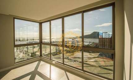 Cobertura Duplex com VISTA MAR e 3 Suítes à venda, 239 m² no Centro - Itajaí/SC