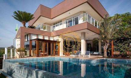Casa Finamente mobiliado com 4 Suítes à venda, 1000 m² no Centro - Camboriú/SC