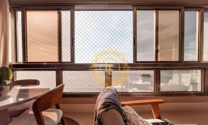 Apartamento mobiliado FRENTE MAR com 4 suítes à venda, 213 m² em Balneário Camboriú/SC