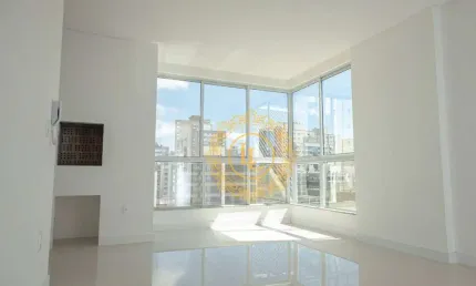 Ótimo Apartamento com 3 dormitórios à venda, 96 m² em Meia Praia - Itapema/SC