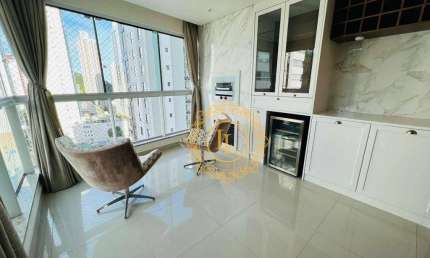 Belíssimo apartamento decorado e mobiliado com 3 dormitórios sendo 1 suíte  em Balneário Camboriú SC