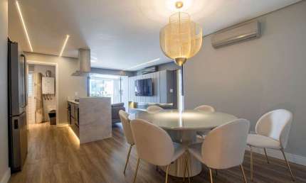 Apartamento Mobiliado com 2 Suítes à venda, 99 m² no Centro - Balneário Camboriú/SC