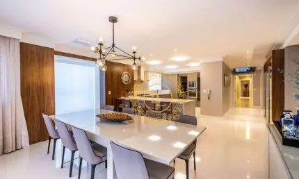 Apartamento Finamente mobiliado com 4 Suítes à venda, 305 m² no Centro - Balneário Camboriú/SC