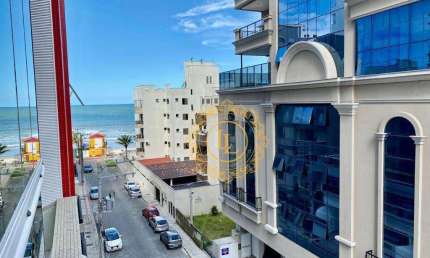 Apartamento quadra mar em Itapema - 3 suítes 2 vagas, vista mar, mobiliado e decorado.