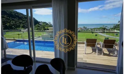 Casa com 6 dormitórios à venda, 670 m² por R$ 7.500.000,00 - Praia do Estaleiro - Balneário Camboriú/SC