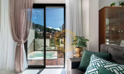 Apartamento Duplex com 2 suítes à venda, Centro - Bombinhas/SC