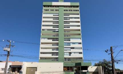 Lindo apartamento no centro, 1 suíte + 2 quartos, 2 vagas garagem