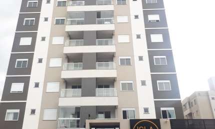 Apartamento bairro Neva. Excelente espaço interno e condomínio com lazer