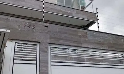 Triplex com 2 suítes à venda na guilhermina em praia grande1