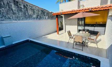 BELA CASA COM LINDO ACABAMENTO NA CIDADE DE ITANHAÉM À VENDA!