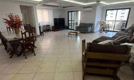 Apartamento à Venda em Canto do Forte, Praia Grande - SP
