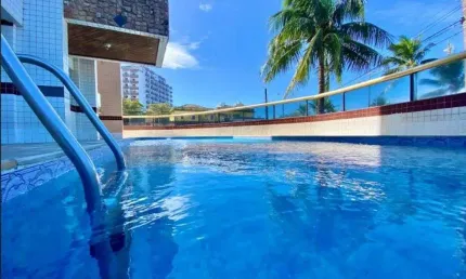 Apartamento à Venda no Bairro Mirim, Praia Grande - SP