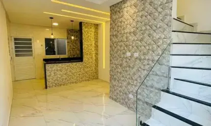 OPORTUNIDADE NA PG CASA QUE CHAMA A ATENÇÃO PELO ACABAMENTO ( LEIA A DESCFIÇÃO)