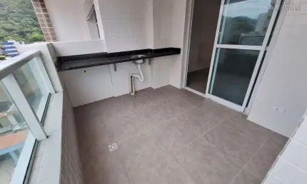 Apartamento 2 dormitórios sendo 1 suíte no centro de Mongaguá