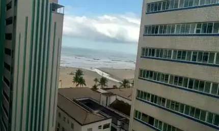 Apartamento 1 dormitório no miolo do Bairro Guilhermina