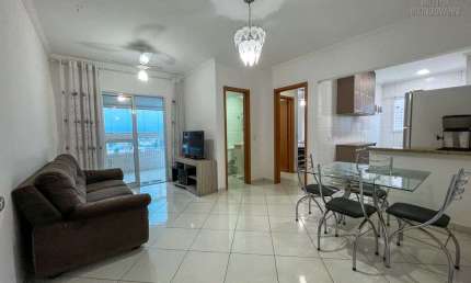 Apartamento em Praia Grande a 5 minutos DA PRAIA, com suíte e sacada gourmet!