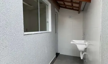 Elegância e Conforto ao Seu Alcance — Seu Novo Sobrado em Praia Grande Maracanã