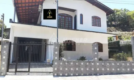 Averbada, fazenda, casa 4 dormit. (3 suítes), 2 vg, fazendinha, itajaí - sc