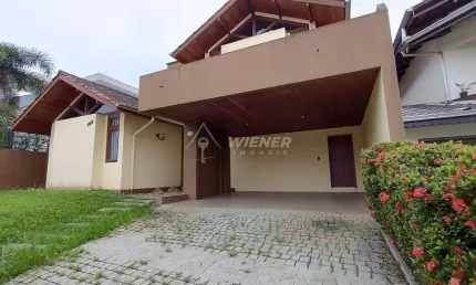 Ampla casa , ao lado do centro, 3 dorm, 4 vagas, boa vista, joinville - sc