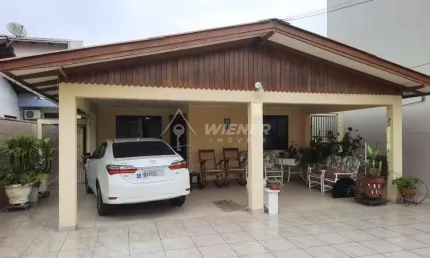 Casa parc. averbada, 3 dormit. (1 suíte), 2 vgs, são judas, itajaí - sc