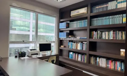 Centro, excelente sala aérea com 34,00m², centro, itajaí - sc