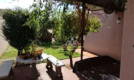 Sobrado com 2 dormitórios à venda, 197 m² por R$ 980.000,00 - Jardim Califórnia - Ribeirão Preto/SP