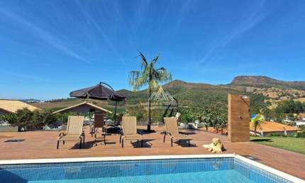 Casa com 4 suítes à venda, 300 m² por R$ 1.500.000 - Água das Vertentes - Capitólio/MG