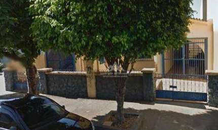 Casa com 6 dormitórios para alugar, 241 m² por R$ 3.500/mês - Centro - Ribeirão Preto/SP