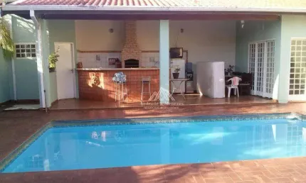 Casa com 3 dormitórios à venda, 280 m² por R$ 720.000,00 - Jardim Interlagos - Ribeirão Preto/SP