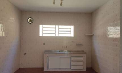 Casa com 4 quartos à venda no Monte Castelo, São José dos Campos 